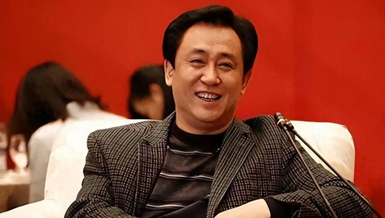 张国立,许家印,白珊珊会面引发热议 演艺界巨星张国立,恒大集团董事长