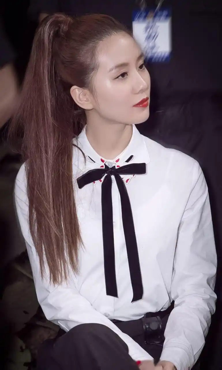 女星高马尾造型一览,杨幂,刘诗诗,唐嫣,赵丽颖,郑爽,欧阳娜娜