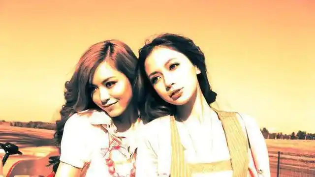 杨颖和文咏珊曾经姐妹情深如今形同陌路似仇敌只因她大嘴巴